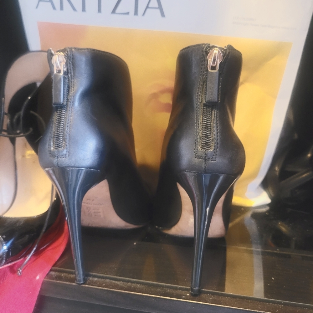 BCBG Vero Cuoio boots